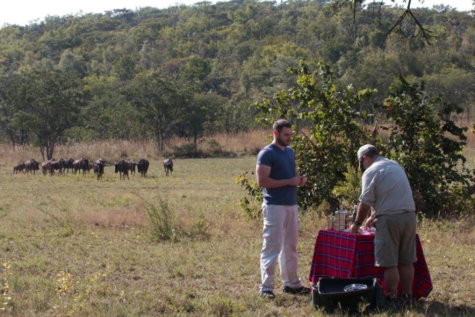 Inzalo Safari Lodge Заповедник Велгевонден Экстерьер фото